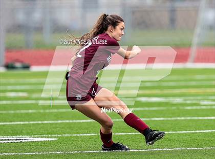 Thumbnail 3 in Lakeside vs. Holy Names Academy (WIAA 3A Playoffs) photogallery.