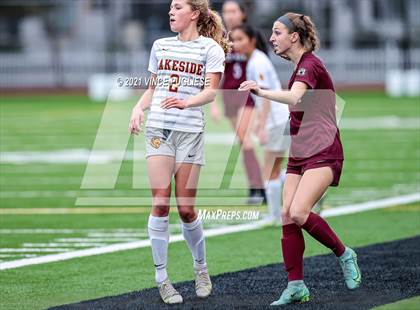 Thumbnail 3 in Lakeside vs. Holy Names Academy (WIAA 3A Playoffs) photogallery.