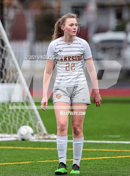 Thumbnail 2 in Lakeside vs. Holy Names Academy (WIAA 3A Playoffs) photogallery.