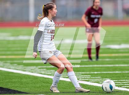 Thumbnail 3 in Lakeside vs. Holy Names Academy (WIAA 3A Playoffs) photogallery.