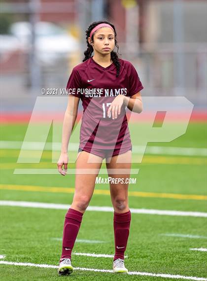 Thumbnail 3 in Lakeside vs. Holy Names Academy (WIAA 3A Playoffs) photogallery.