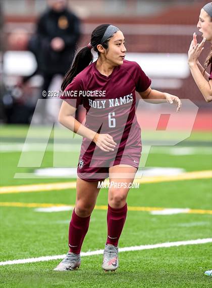 Thumbnail 3 in Lakeside vs. Holy Names Academy (WIAA 3A Playoffs) photogallery.