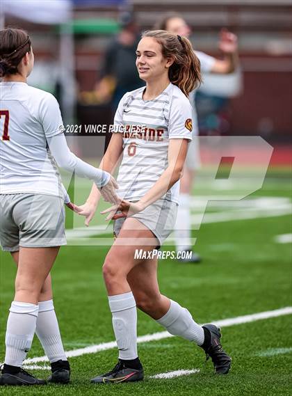 Thumbnail 3 in Lakeside vs. Holy Names Academy (WIAA 3A Playoffs) photogallery.