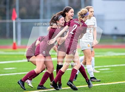 Thumbnail 3 in Lakeside vs. Holy Names Academy (WIAA 3A Playoffs) photogallery.