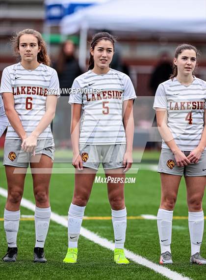 Thumbnail 2 in Lakeside vs. Holy Names Academy (WIAA 3A Playoffs) photogallery.