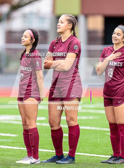 Thumbnail 1 in Lakeside vs. Holy Names Academy (WIAA 3A Playoffs) photogallery.