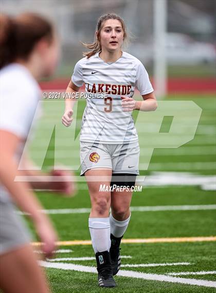 Thumbnail 2 in Lakeside vs. Holy Names Academy (WIAA 3A Playoffs) photogallery.
