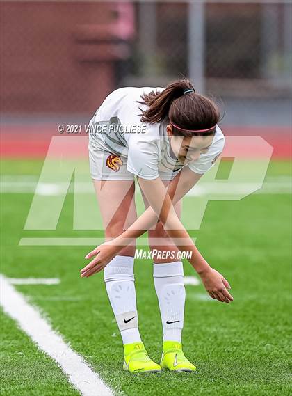 Thumbnail 2 in Lakeside vs. Holy Names Academy (WIAA 3A Playoffs) photogallery.