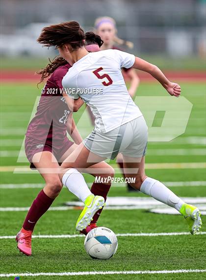 Thumbnail 1 in Lakeside vs. Holy Names Academy (WIAA 3A Playoffs) photogallery.