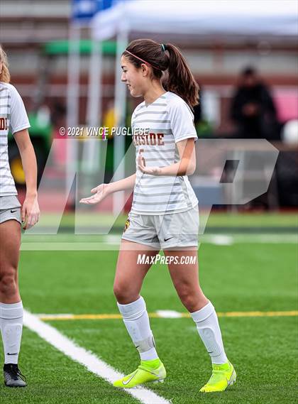 Thumbnail 3 in Lakeside vs. Holy Names Academy (WIAA 3A Playoffs) photogallery.