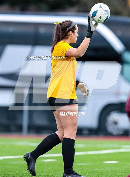 Thumbnail 1 in Lakeside vs. Holy Names Academy (WIAA 3A Playoffs) photogallery.