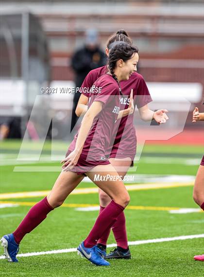 Thumbnail 2 in Lakeside vs. Holy Names Academy (WIAA 3A Playoffs) photogallery.