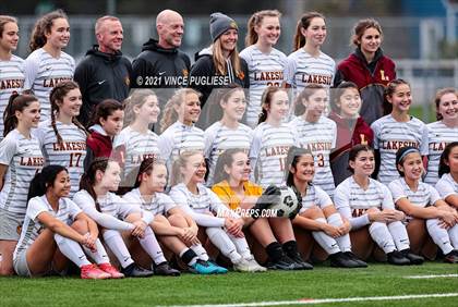 Thumbnail 3 in Lakeside vs. Holy Names Academy (WIAA 3A Playoffs) photogallery.