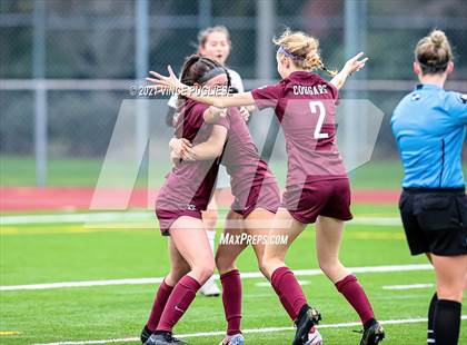 Thumbnail 2 in Lakeside vs. Holy Names Academy (WIAA 3A Playoffs) photogallery.