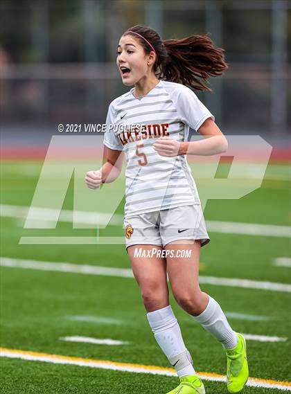 Thumbnail 2 in Lakeside vs. Holy Names Academy (WIAA 3A Playoffs) photogallery.