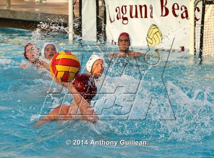 Thumbnail 3 in Vista Murrieta vs. Laguna Beach (CIF SS D3 Playoffs) photogallery.