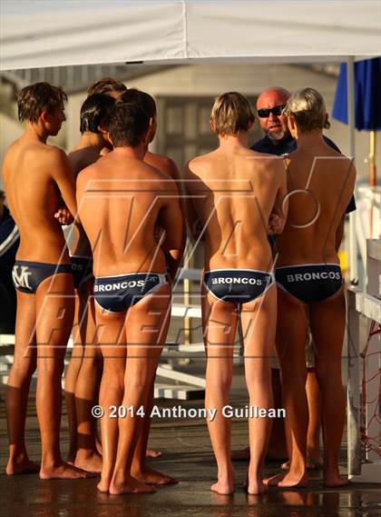 Thumbnail 3 in Vista Murrieta vs. Laguna Beach (CIF SS D3 Playoffs) photogallery.