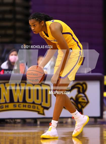 Thumbnail 1 in Sierra Canyon vs. Lynwood photogallery.