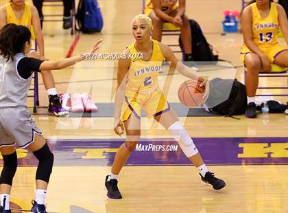 Thumbnail 2 in Sierra Canyon vs. Lynwood photogallery.