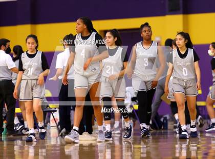 Thumbnail 3 in Sierra Canyon vs. Lynwood photogallery.