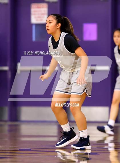 Thumbnail 1 in Sierra Canyon vs. Lynwood photogallery.