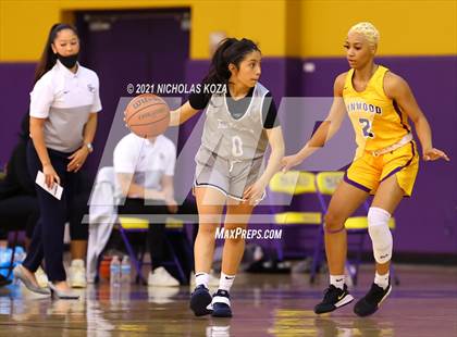 Thumbnail 1 in Sierra Canyon vs. Lynwood photogallery.