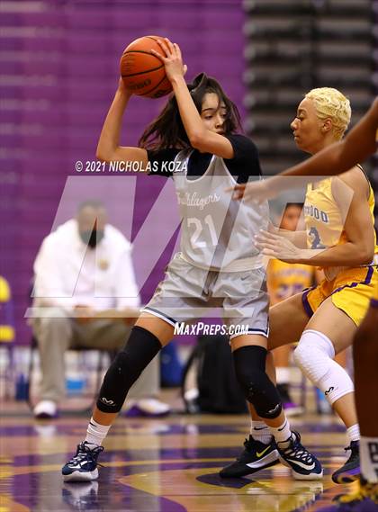 Thumbnail 3 in Sierra Canyon vs. Lynwood photogallery.