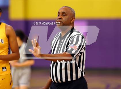 Thumbnail 2 in Sierra Canyon vs. Lynwood photogallery.