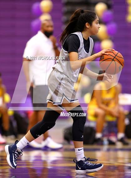 Thumbnail 2 in Sierra Canyon vs. Lynwood photogallery.