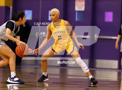 Thumbnail 1 in Sierra Canyon vs. Lynwood photogallery.