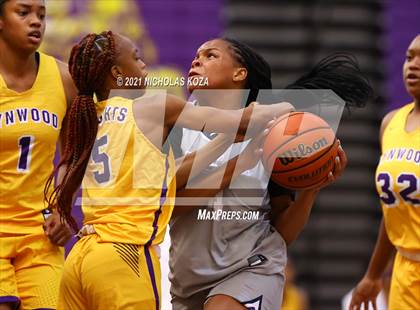 Thumbnail 2 in Sierra Canyon vs. Lynwood photogallery.