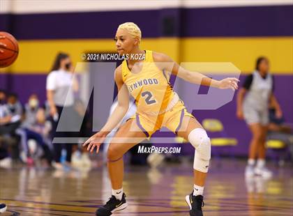 Thumbnail 2 in Sierra Canyon vs. Lynwood photogallery.