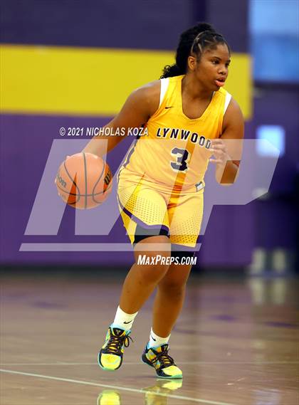 Thumbnail 3 in Sierra Canyon vs. Lynwood photogallery.