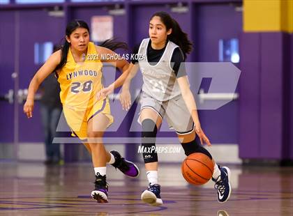 Thumbnail 2 in Sierra Canyon vs. Lynwood photogallery.