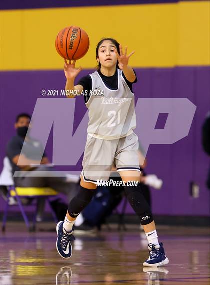 Thumbnail 3 in Sierra Canyon vs. Lynwood photogallery.