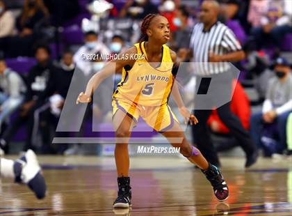 Thumbnail 1 in Sierra Canyon vs. Lynwood photogallery.