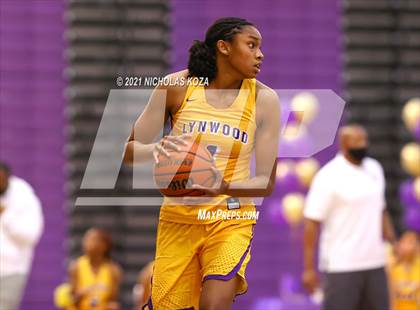 Thumbnail 2 in Sierra Canyon vs. Lynwood photogallery.