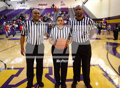 Thumbnail 3 in Sierra Canyon vs. Lynwood photogallery.