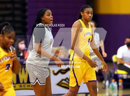 Thumbnail 3 in Sierra Canyon vs. Lynwood photogallery.