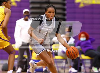 Thumbnail 2 in Sierra Canyon vs. Lynwood photogallery.