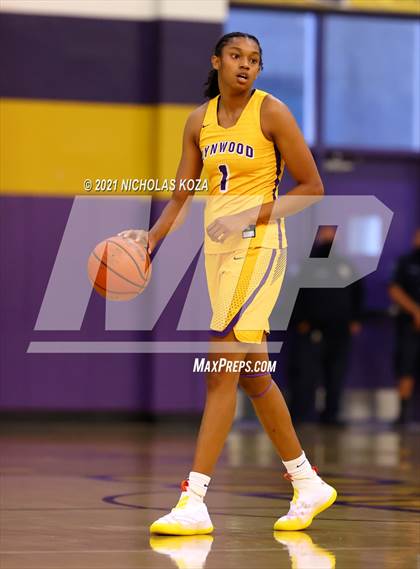 Thumbnail 3 in Sierra Canyon vs. Lynwood photogallery.