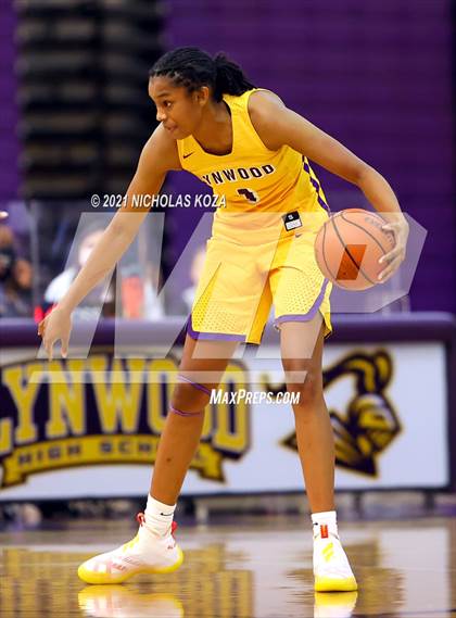 Thumbnail 1 in Sierra Canyon vs. Lynwood photogallery.
