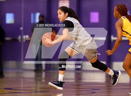 Thumbnail 1 in Sierra Canyon vs. Lynwood photogallery.