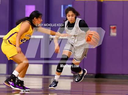 Thumbnail 1 in Sierra Canyon vs. Lynwood photogallery.