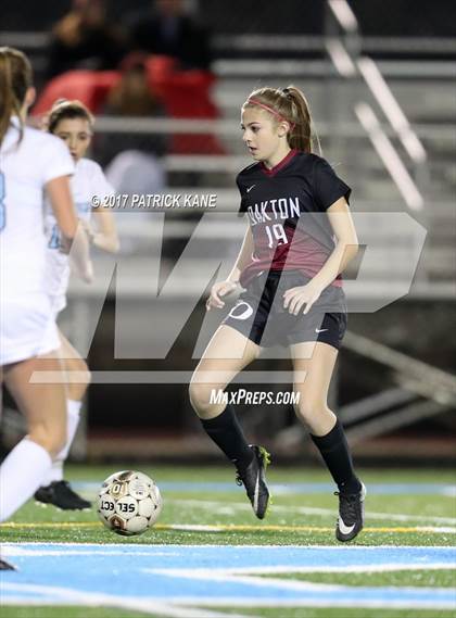 Thumbnail 3 in Oakton @ Yorktown photogallery.