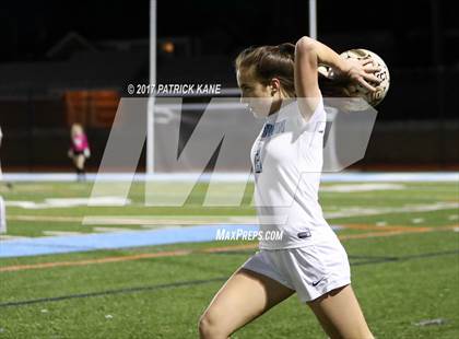 Thumbnail 3 in Oakton @ Yorktown photogallery.