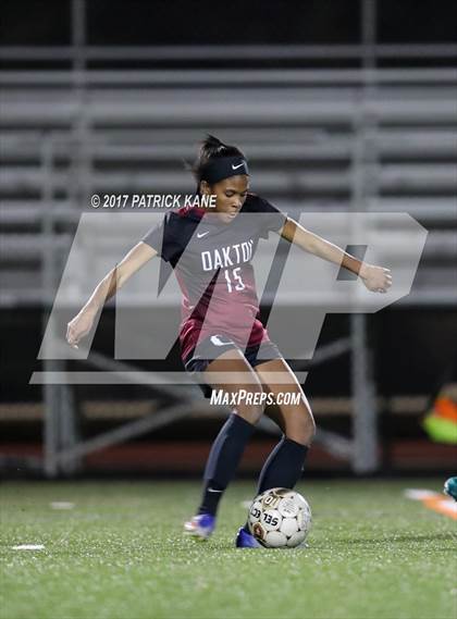Thumbnail 3 in Oakton @ Yorktown photogallery.