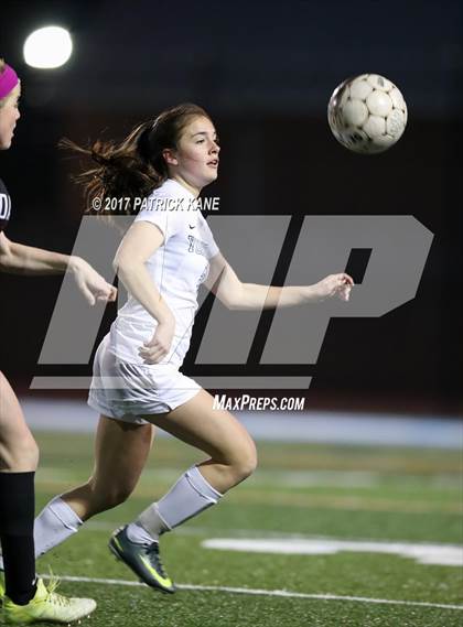 Thumbnail 2 in Oakton @ Yorktown photogallery.