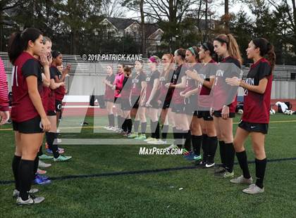 Thumbnail 1 in Oakton @ Yorktown photogallery.