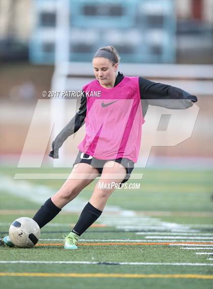 Thumbnail 3 in Oakton @ Yorktown photogallery.